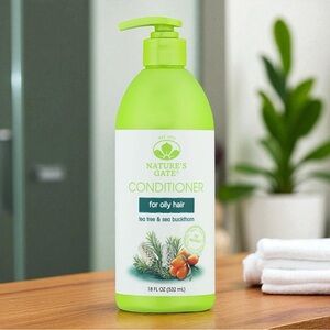 Nature's Gate Conditioner Pump 18oz For Oily Hair Tea Tree and Sea Buckthorn
